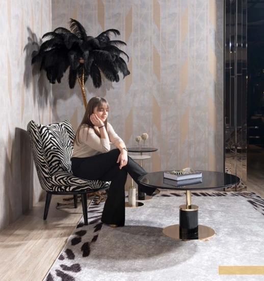 Deve kuşu tüyü lambader